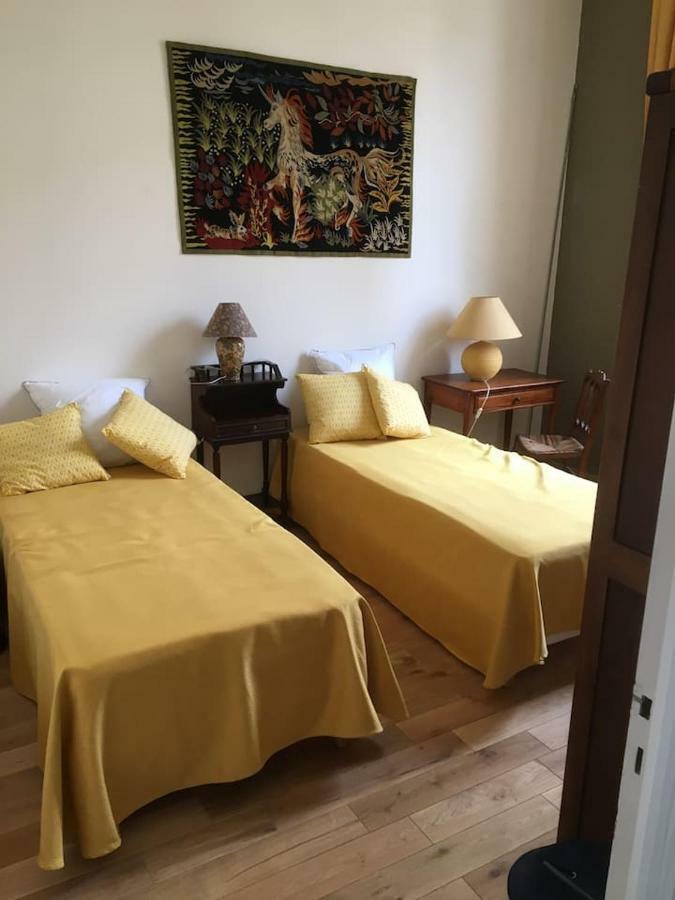 Appartement De Charme Au Coeur De La Vieille Ville 베르주라크 외부 사진